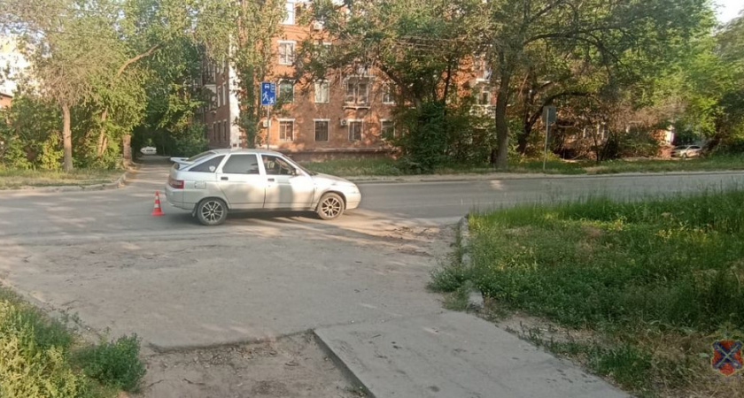 Свежая сводка по Волгоградской области: пьяный мотоциклист уронил пассажирку, а в Краснооктябрьском районе сбили ребёнка