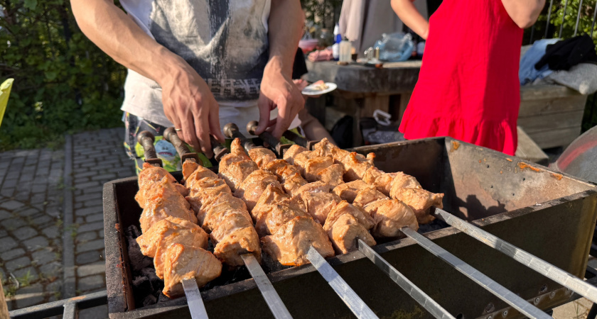 Советский шашлык: вкуснее и нежнее маринада для мяса не найти — классический рецепт времен СССР