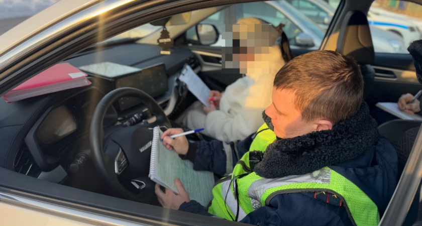 С 1 по 30 июня обязательно должно быть в каждом авто: вот зачем каждый водитель теперь обязан возить в салоне белое полотенце