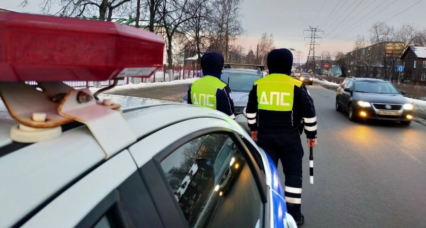 В ГАИ поставили жирную точку: до какого возраста можно водить машину - пенсионерам назвали действующие ограничения
