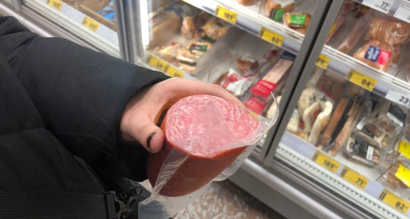Берите сразу 5 кило про запас: в этой колбасе - только 100% мясо и специи. Отменный вкус по бюджетной цене