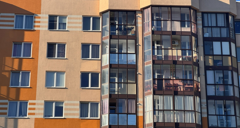 Почему запретили застеклить балкон?