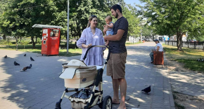 Волгоградские семьи продолжают получать выплаты за рождение второго ребёнка