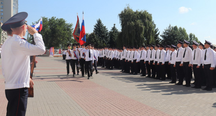 Волгоградская область получила пополнение — в полицию придут десятки молодых офицеров