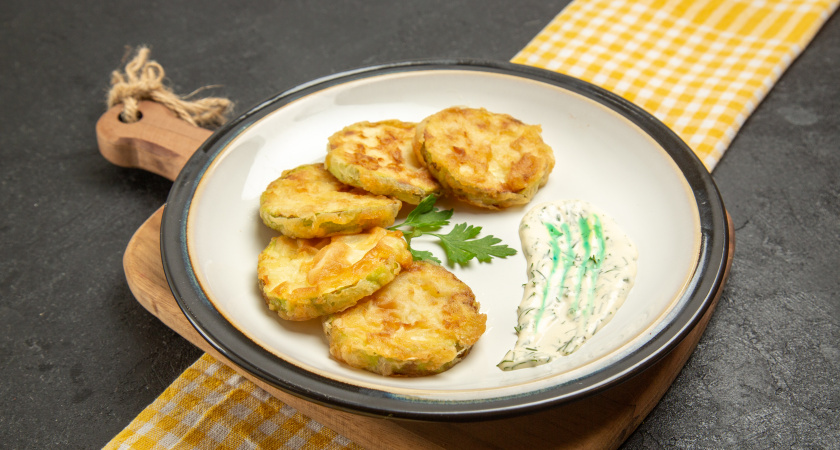 Мука лишает кабачки 80% вкуса — теперь жарю без нее: нашла 1 хитрость — кружочки не пригорают