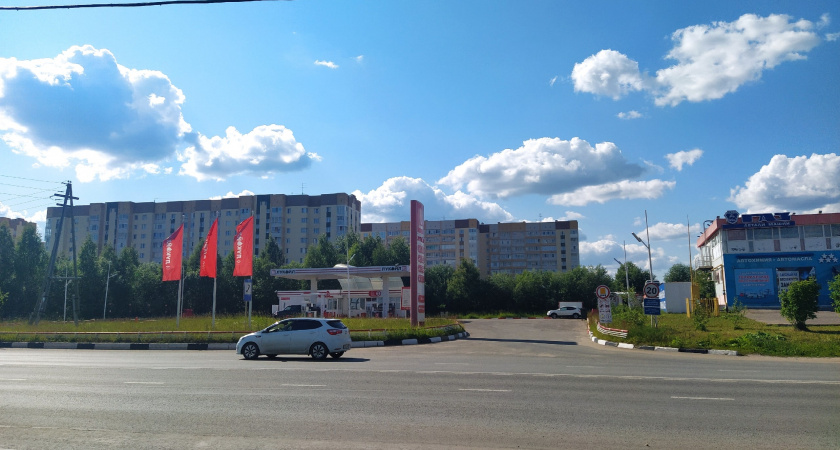 Бензиновый удар по кошельку: цены на топливо в Волгограде растут четвертый раз за месяц