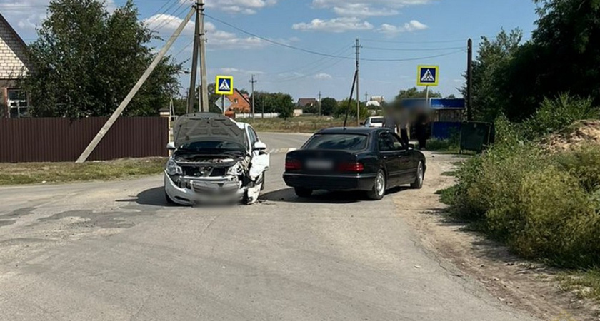 День аварий потряс Волгоградскую область: сбитые пешеходы, мотоциклисты в больнице и водитель-самокатчик под колесами