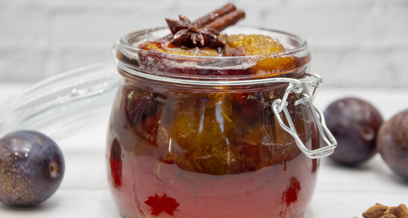 Не варю, а запекаю — готовлю сливовое варенье так — вкус насыщеннее и ароматнее
