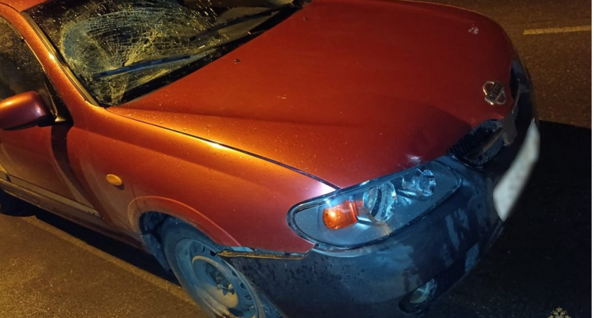 В Волжском сбили пешехода, а в Старополтавском районе "Джили" оказалась в кювете