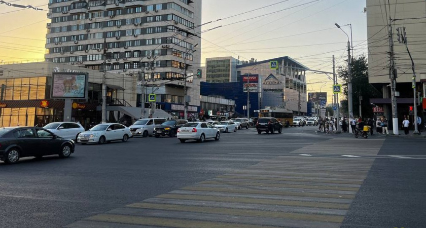 В полиции объяснили странный режим работы светофоров в центре Волгограда