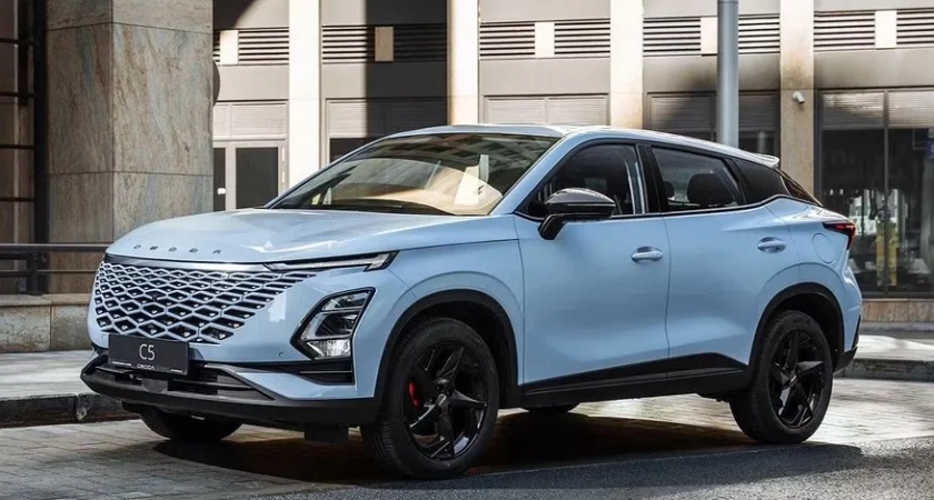 Купил Omoda S5 за 2 000 000 — продал через месяц: что скрывается за «конфетной» комплектацией