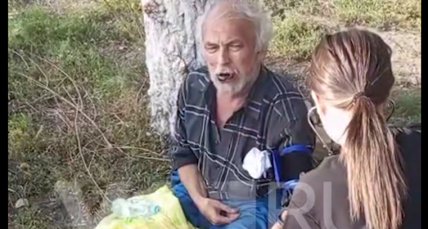 Волгоградцы спасли умирающего пенсионера на улице