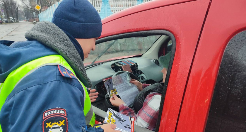 Можно ли уехать без штрафа после "полосатой палки"? Да, если не допускать 3 ошибки при разговоре с инспектором ГАИ