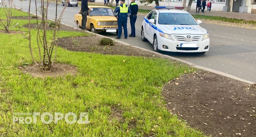 Житель Суровикино пойдет под суд за попытку откупиться от сотрудника ДПС
