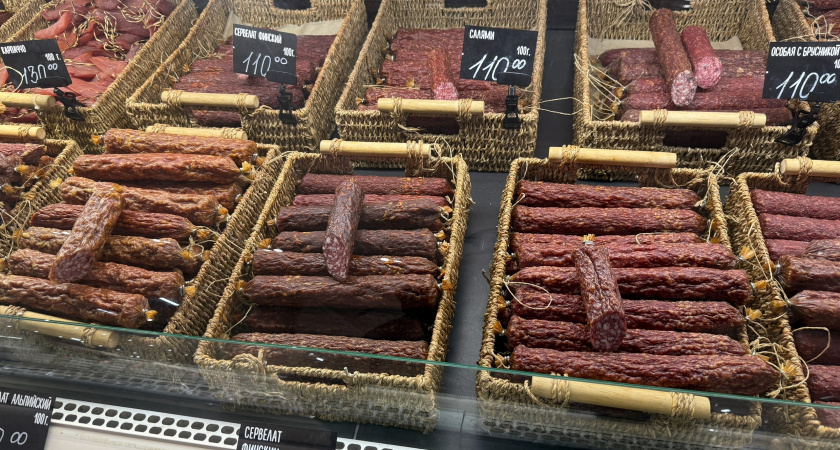 Не туалетная бумага, а настоящее мясо: какую колбасу не страшно покупать - за раз беру по 3 штуки