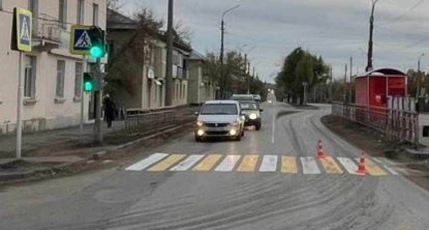 В Волгоградской области 12-летняя девочка попала под колеса авто