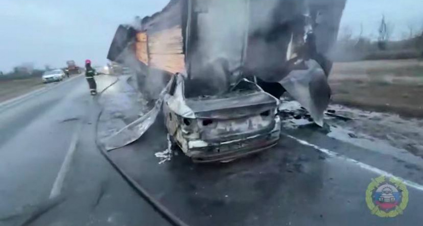 В ДТП в Дубовском районе погибли три человека