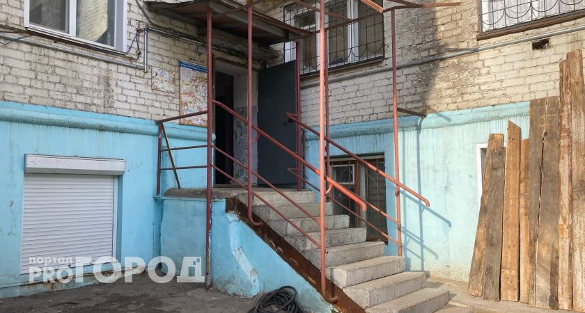 Волгоградский политолог Шумилин опасается краха рынка жилья из-за эпидемии «бабкоскамерш»