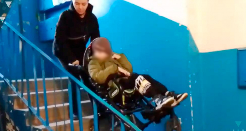 Бастрыкин потребовал доклад по делу матери ребенка-инвалида из Волжского, которая носит сына на руках