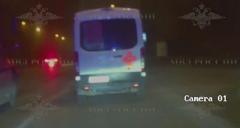 Полиция стреляла по «скорой», которую угнал  сильно пьяный волгоградец