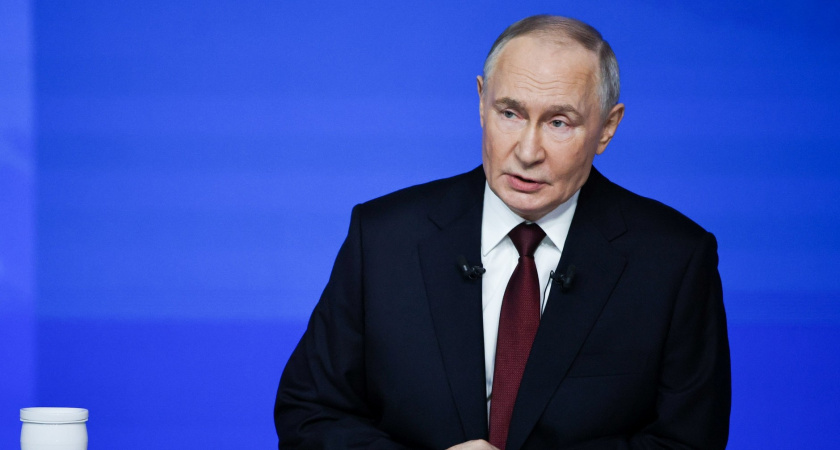 Владимир Путин объяснил, почему в Волгограде отключают мобильный интернет 