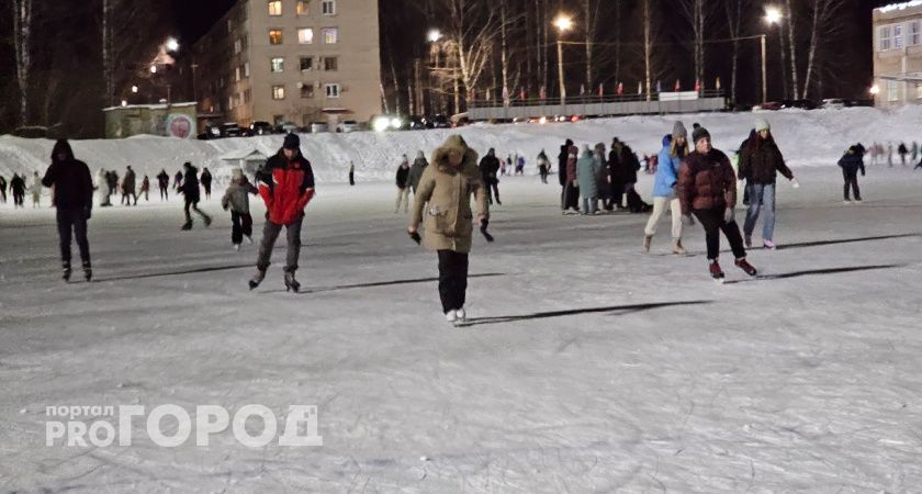 В Волгограде открыли три новых катка для зимнего отдыха