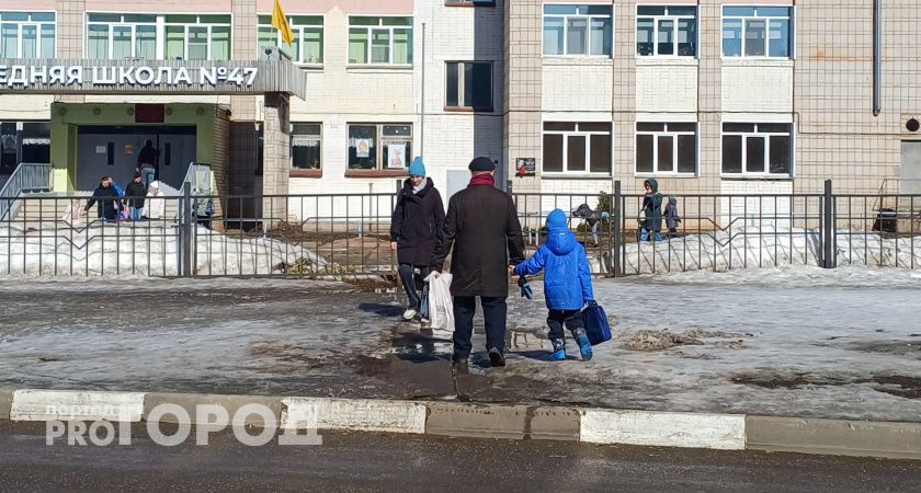 В михайловской школе полиция разбирается в конфликте между подростками и родителями
