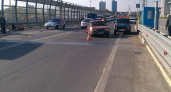 На «танцующем мосту» произошло крупное ДТП 
