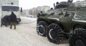 В Волгограде последствия снегопада ликвидирует военная техника