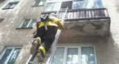 Волгоградка   «замуровала» себя на балконе