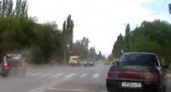 В Волжском пьяного угонщика удалось остановить только после погони