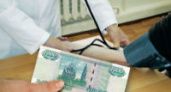 Волгоградцы начинают экономить на платных клиниках и дорогих лекарства