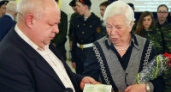 В Волгограде дочери красноармейца передали медаль «За отвагу»