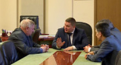 Глава региона встретился с руководством завода «Красный Октябрь»