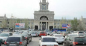 В Волгограде на Привокзальной площади незаконно работали междугородние перевозчики