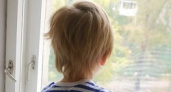 Под Волгоградом 9-летний мальчик упал с балкона