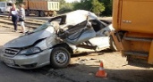 В Волгограде в ДТП погиб водитель легковушки