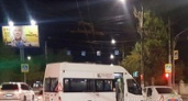 Маршрутка столкнулась с легковушкой