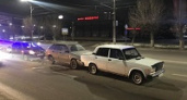 В Волгограде женщина-водитель стала виновницей тройного ДТП