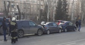 В Волгограде вереница машин попала в массовое ДТП