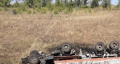 Под Волгоградом грузовик с ребёнком улетел в кювет