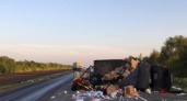 Под Волгоградом перевернулся грузовик