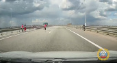 В Волгограде после ДТП на трассе с участием ребёнка наказали мать — составлен протокол за плохое воспитание