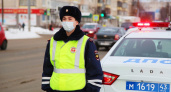 Всех водителей с 10-летним стажем заставят пересдавать права этим летом: если не сделаете этого - штраф 30 тысяч рублей
