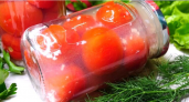Такие помидоры съедают зимой первыми — рассол выпивают до капли: и 20 банок будет мало