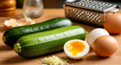 Просто натираю кабачки и добавляю 5 яиц — так вкусно, что готовлю каждый день летом
