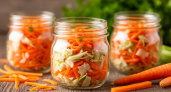 Такой салат закатываю по 20 банок — и все равно мало: съедают до декабря