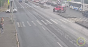 В Волгоградской области водитель на «Гранте» врезалась в ЛЭП