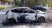  В Волжском полиция завела уголовное дело по факту поджога автомобиля