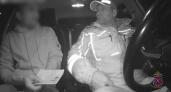 Иностранный водитель с поддельными правами попытался откупиться от полиции в Волгограде 